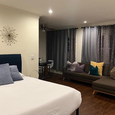 Centrally Located Ucla Condo Los Angeles Bagian luar foto